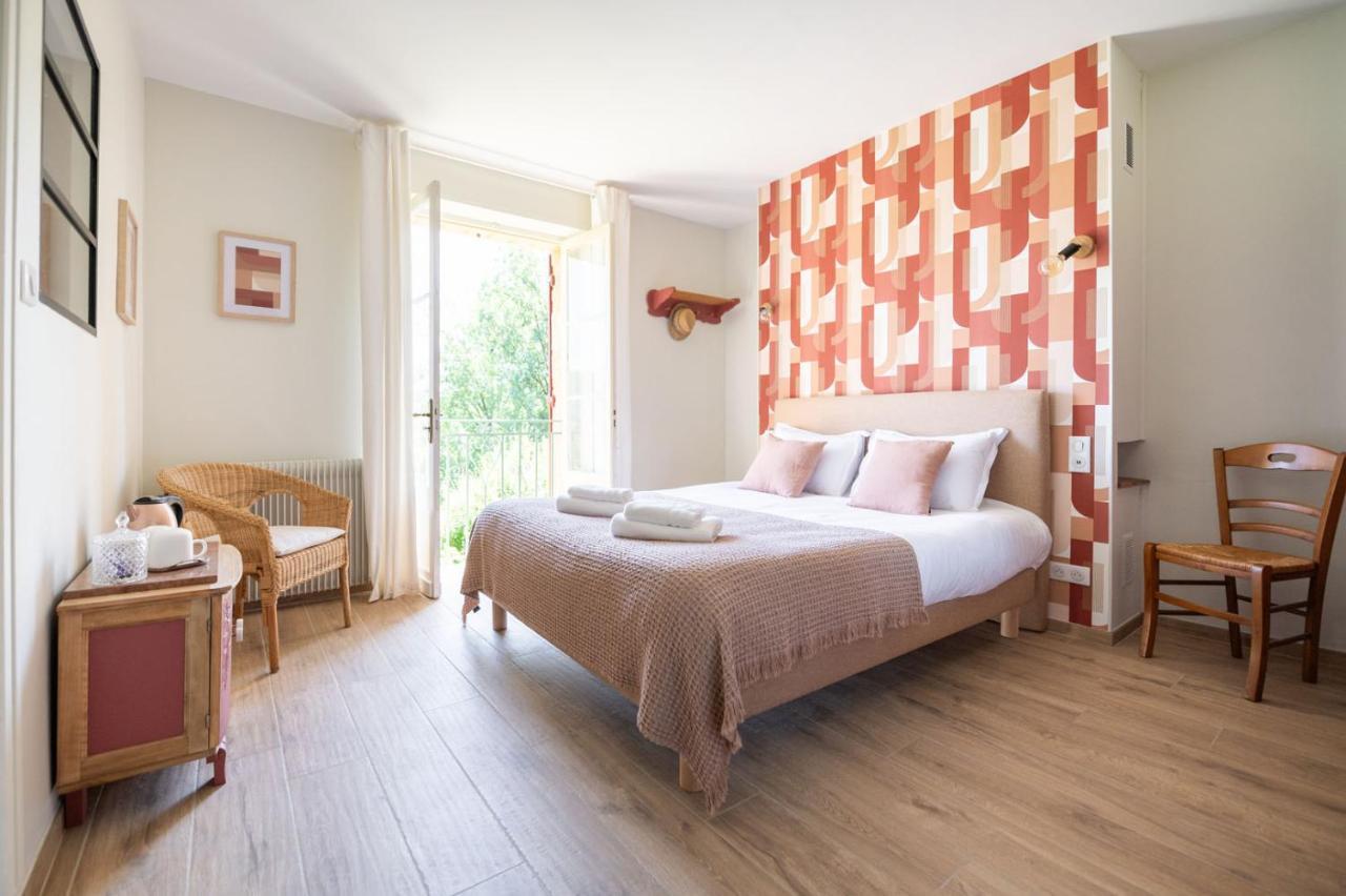 Le Clos Versailles Beynac Exterior photo