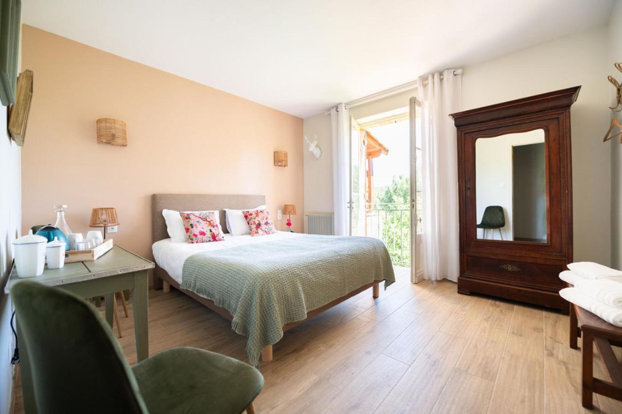 Le Clos Versailles Beynac Exterior photo